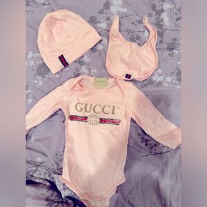 Authentic Gucci Baby Set 3-6 month (and newborn)